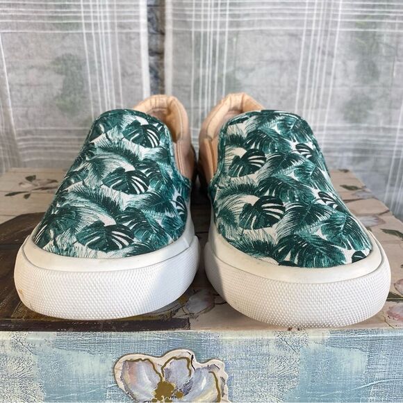 Serra Tropical Print Slip-On Sneakers Womens Size 8 Two Tone Canvas Style Loafer - Picture 4 of 8